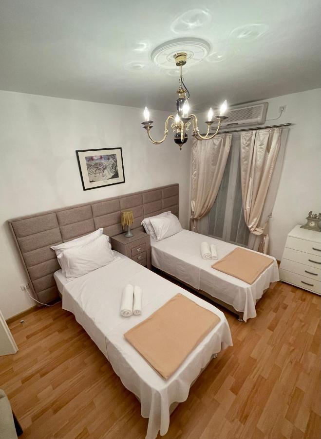 Apartmani Cirovic Luxury Херцег Нови Екстериор снимка